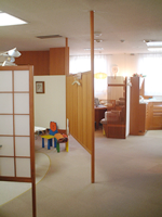 �E�b�h���_���ȃC���e���A